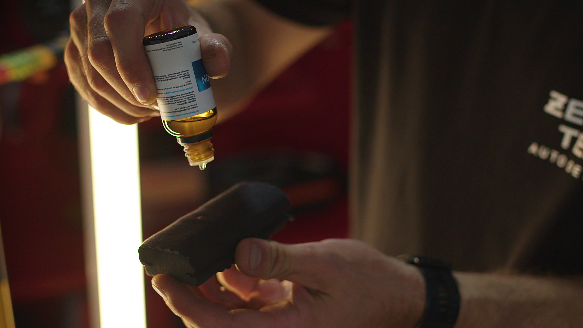 Paradox Coatings: Rewolucja Elastomerowa. Dlaczego Twoje Auto Zasługuje na Coś Więcej Niż Ceramika?